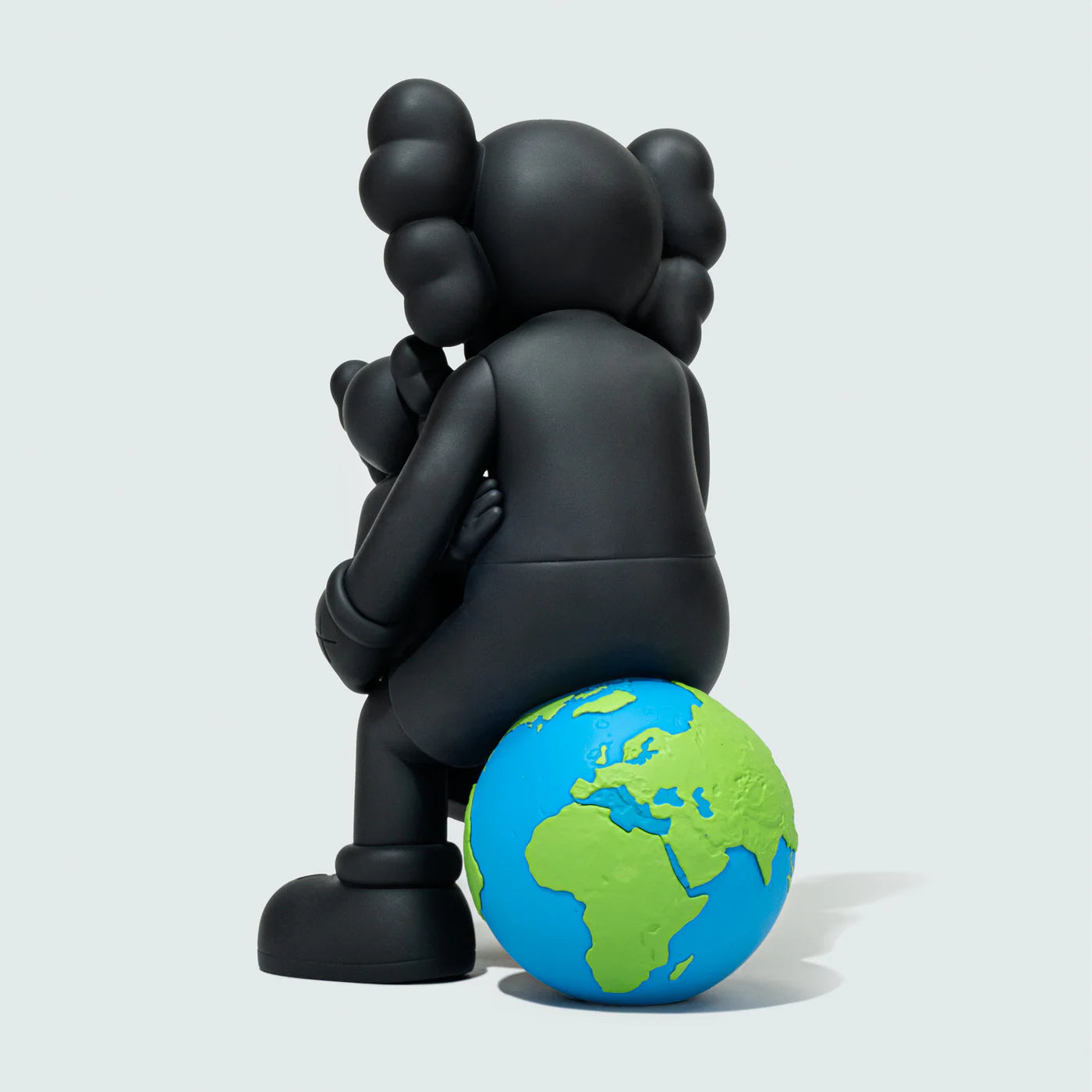 KAWS HOLIDAY THAILAND