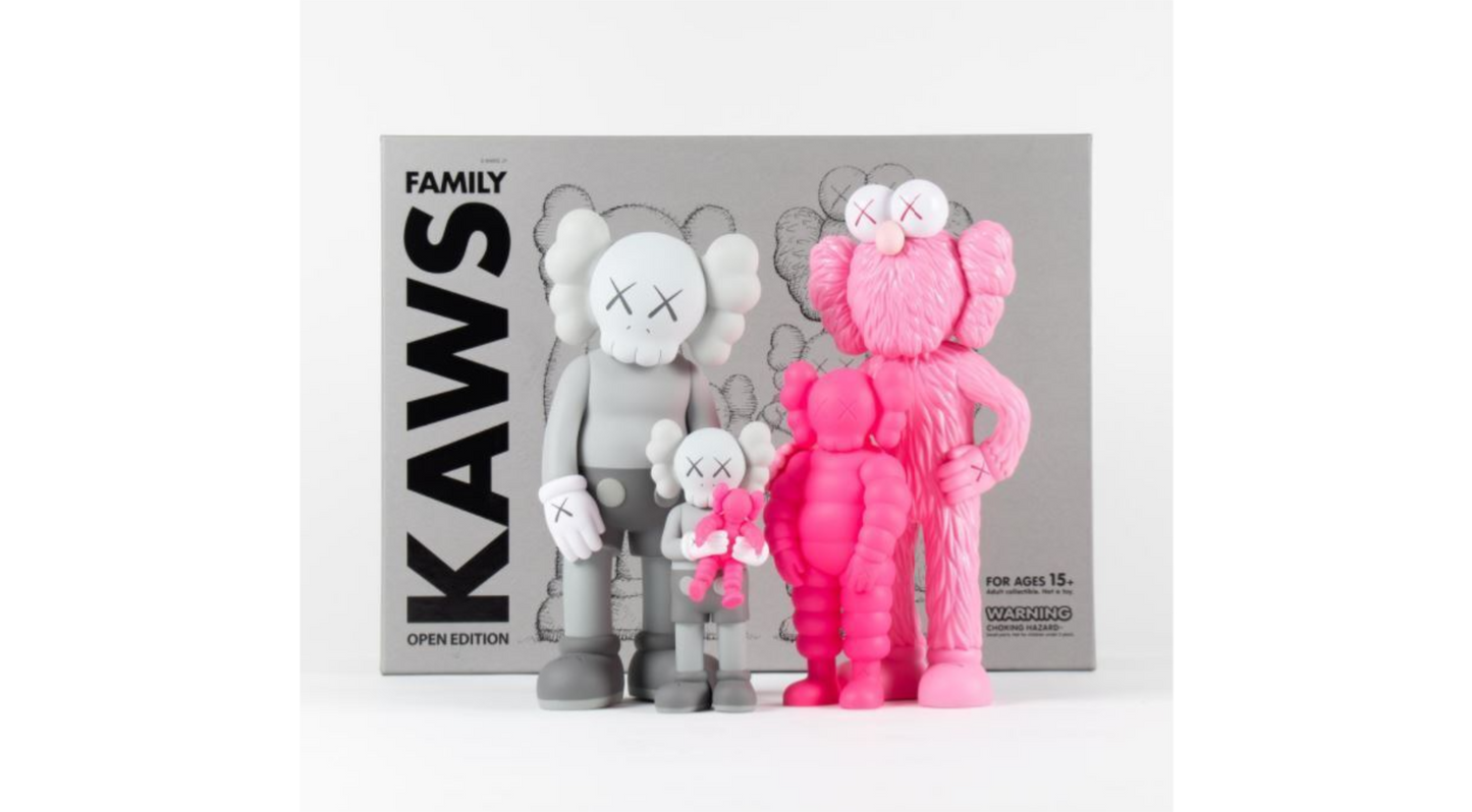 KAWS FAMILY PINK